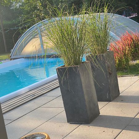 מרקליברג Pool & Lake Holiday Home מראה חיצוני תמונה