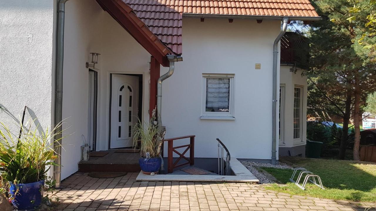 מרקליברג Pool & Lake Holiday Home מראה חיצוני תמונה
